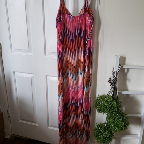 Ladies multi colored maxi - Picture 2 of 2